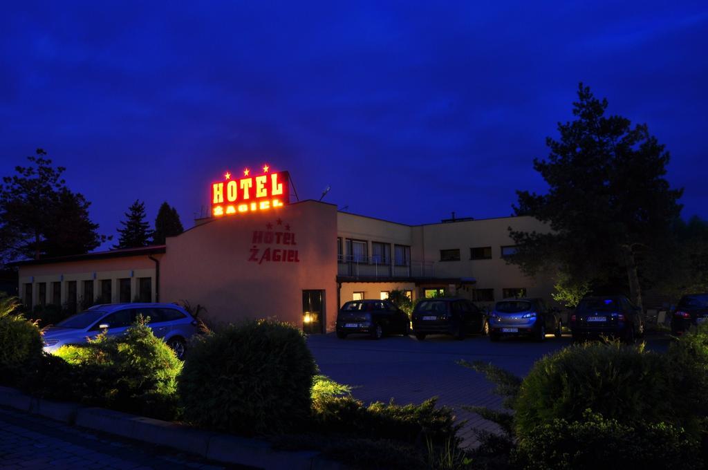 Hotel Zagiel Niewiesze Eksteriør billede