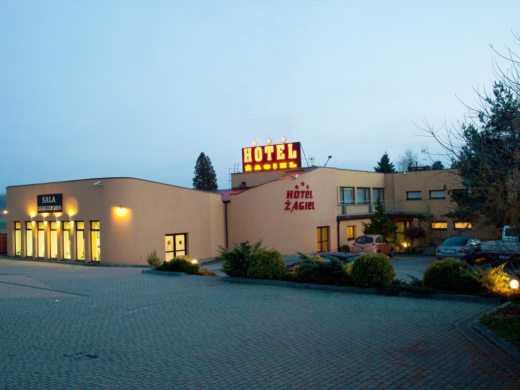 Hotel Zagiel Niewiesze Eksteriør billede