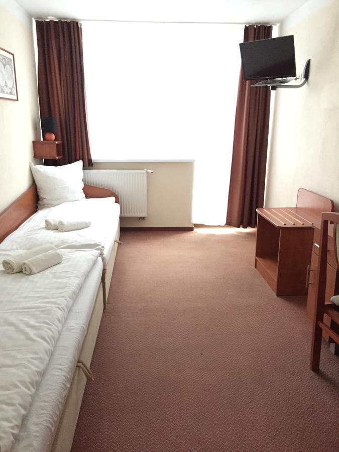 Hotel Zagiel Niewiesze Eksteriør billede
