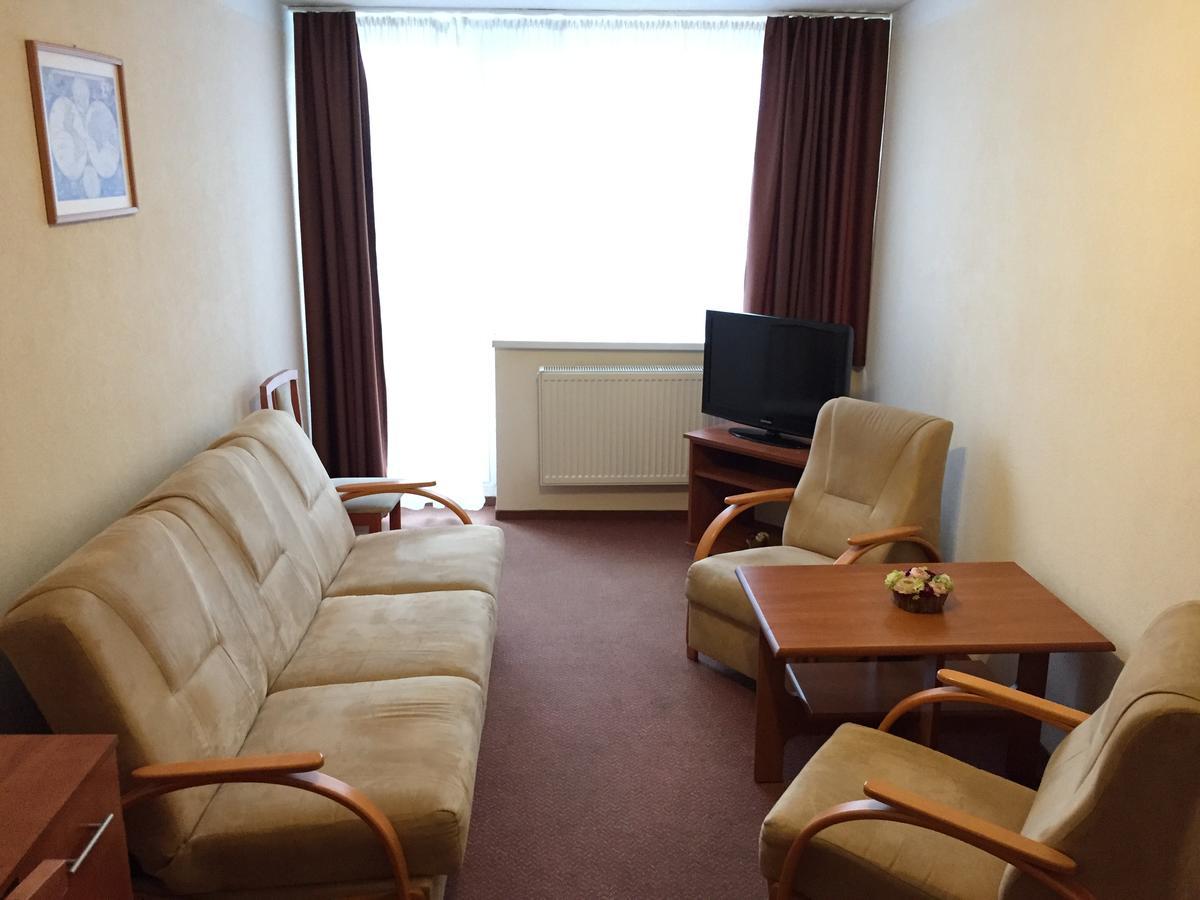 Hotel Zagiel Niewiesze Eksteriør billede
