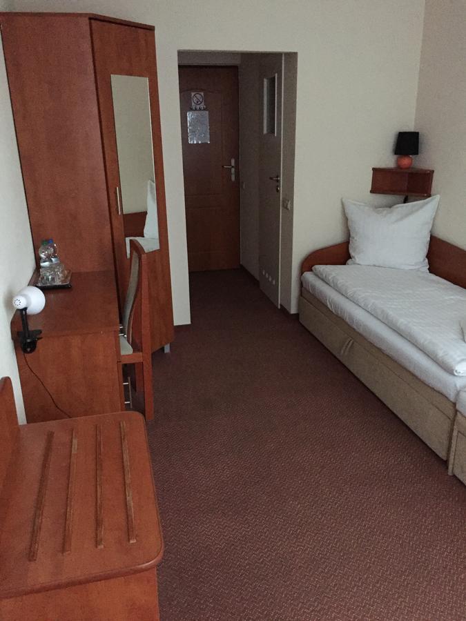 Hotel Zagiel Niewiesze Eksteriør billede